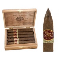 Padron Family Reserve 44th Anniversary Natural